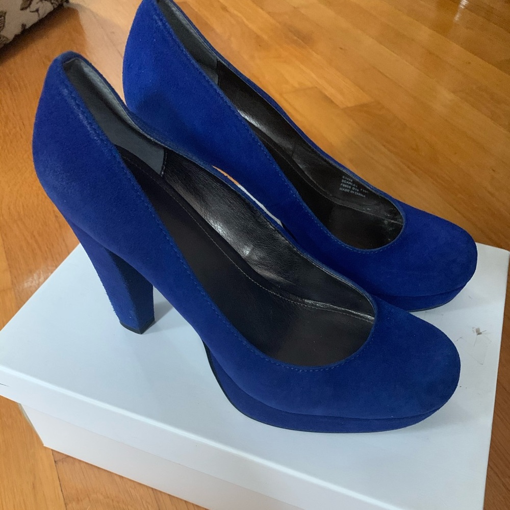 Calvin Klein Scarlet Suede Pump